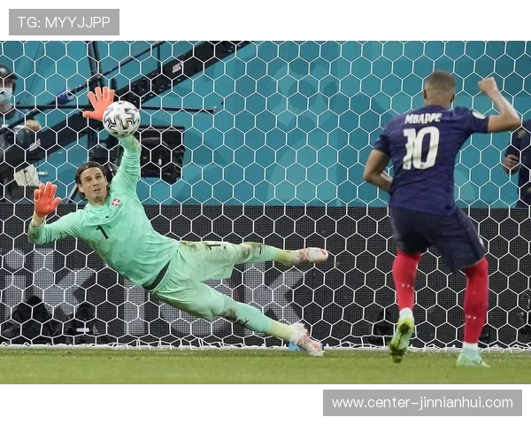 欧洲杯激战正酣各国豪强争锋绿茵赛场风云再起